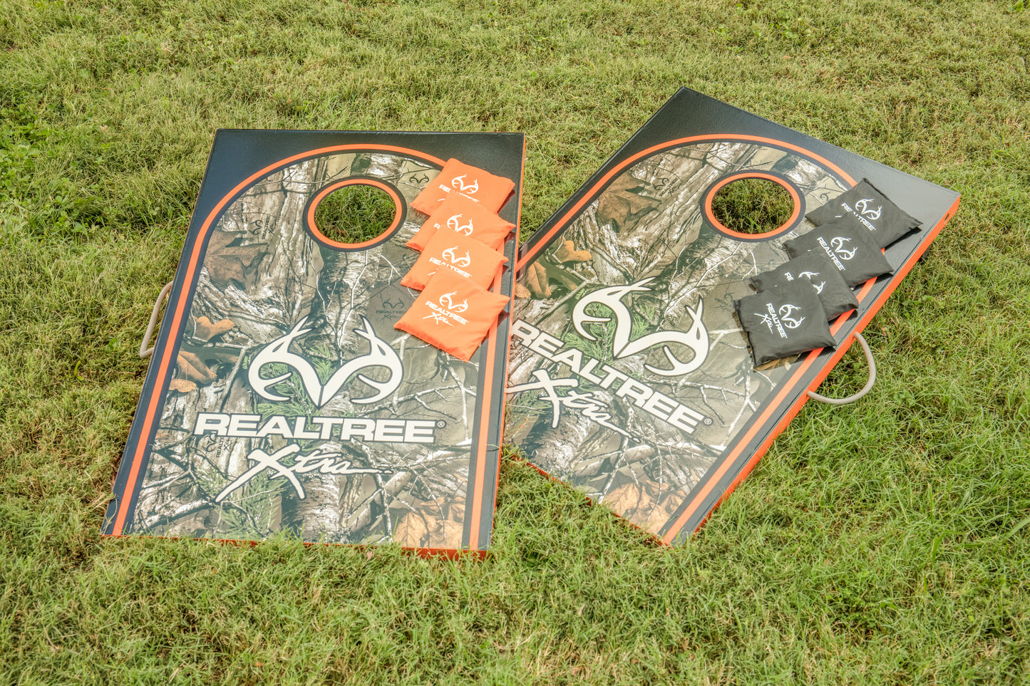 Triumph Realtree Tournament Cornhole Set